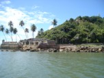 As ruínas da Fortaleza de Tapirandu.